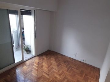 VENTA DEPARTAMENTO  3 AMB. RECOLETA APTO PROF. 63M