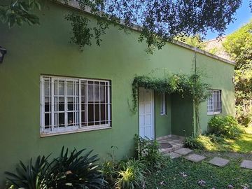 CASA 5 AMBIENTES EN VENTA EN INGENIERO MASCHWITZ