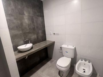 Venta Depto 1 dormitorio a estrenar  Zona Facultad