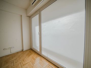 Oportunidad 2 ambs en corazòn de Recoleta