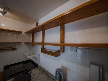 Oportunidad 2 ambs en corazòn de Recoleta