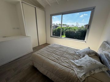 VENTA DUPLEX 3 AMB JARDIN PARRILLA COCHERA PILAR
