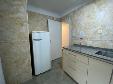 ALQUILER 3 AMBIENTES AMOBLADO CON PATIO PALERMO