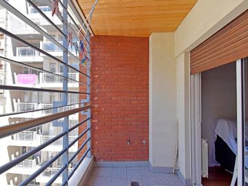 Venta Semipiso 3 Amb con Dependencia Balcón