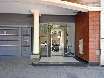 Venta Semipiso 3 Amb con Dependencia Balcón
