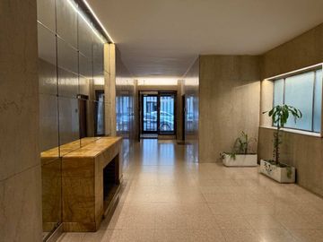 VENTA DEPTO 4 AMB + DEPENDENCIA BALCON RECOLETA