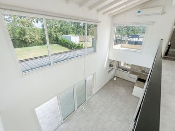 VENTA CASA 5 AMBIENTES EN SAN MATIAS
