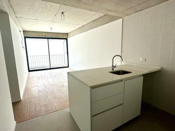 VENTA DPTO 2 AMB CON HABITACION EN SUITE LUMINOSO