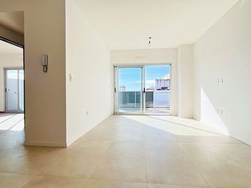 VENTA DEPTO DOS AMBIENTES A ESTRENAR. LINIERS