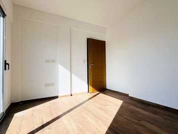 VENTA DEPTO DOS AMBIENTES A ESTRENAR. LINIERS