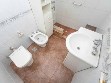 VENTA CASA 5 AMB PATIO QUINCHO TERRAZA BOEDO