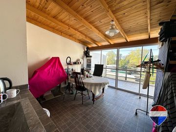 CASA 4 AMBIENTES EN VENTAEN EZEIZA APTO CREDITO