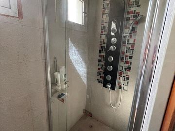 CASA EN VENTA 6 AMBIENTES EN FINCAS DE SAN VICENTE