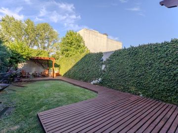 VENTA CASA 4 AMBIENTES JARDIN EN CAÑUELAS