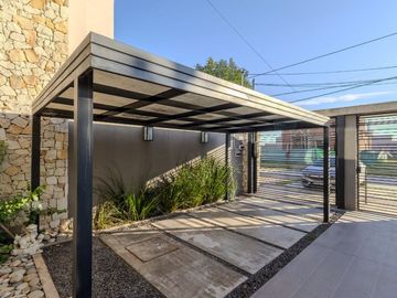 VENTA CASA 4 AMBIENTES JARDIN EN CAÑUELAS