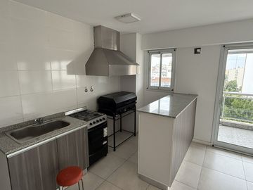 VENTA DEPARTAMENTO 2 AMB A ESTRENAR BALCON FLORES