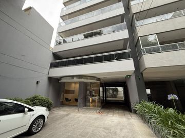VENTA DEPARTAMENTO 2 AMB A ESTRENAR BALCON FLORES
