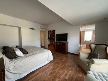VENTA CASA 6 AMBIENTES 600 m2- CASTELAR NORTE