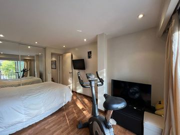 VENTA CASA 6 AMBIENTES 600 m2- CASTELAR NORTE
