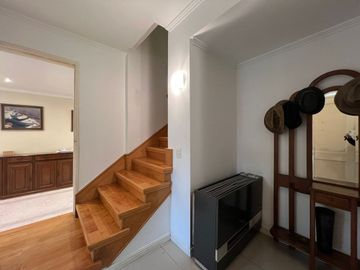 VENTA CASA 6 AMBIENTES 600 m2- CASTELAR NORTE
