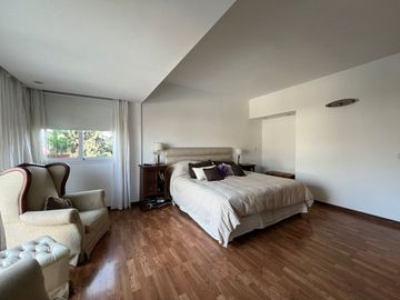 VENTA CASA 6 AMBIENTES 600 m2- CASTELAR NORTE