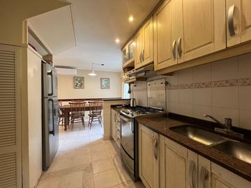 VENTA CASA 6 AMBIENTES 600 m2- CASTELAR NORTE
