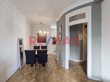 DEPARTAMENTO 2 AMBIENTES VENTA BALVANERA RENOVADO