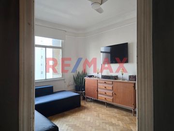 DEPARTAMENTO 2 AMBIENTES VENTA BALVANERA RENOVADO