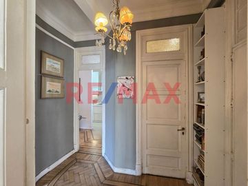 DEPARTAMENTO 2 AMBIENTES VENTA BALVANERA RENOVADO