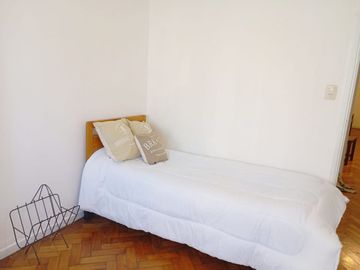 VENTA DEPARTAMENTO FLORES 3 AMBIENTE APTO CREDITO
