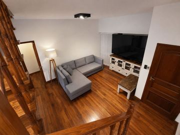 Venta Casa 4 Amb Devoto con Parque, Piscina, Coche