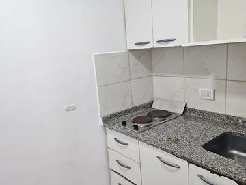 VENTA MONOAMBIENTE DIVISIBLE, IDEAL ESTUDIANTES