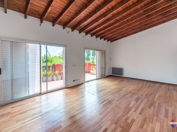 OPORTUNIDAD/VENTA CASA 5 AMB SAN ISIDRO LABRADOR