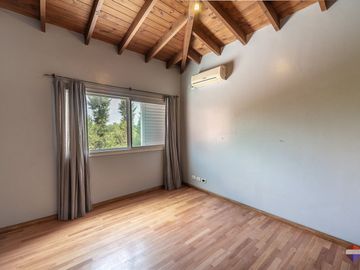OPORTUNIDAD/VENTA CASA 5 AMB SAN ISIDRO LABRADOR
