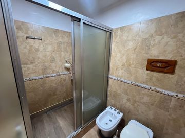VENTA CASA  SAN LORENZO 2 DORMITORIOS