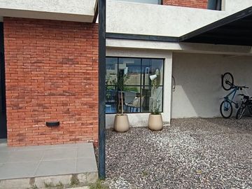 VENTA DUPLEX 2 DORMITORIOS B SAN IGNACIO VILLAGE