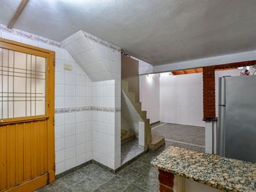 CASA VENTA BERISSO 2 DORMITORIOS QUINCHO PLAYROOM