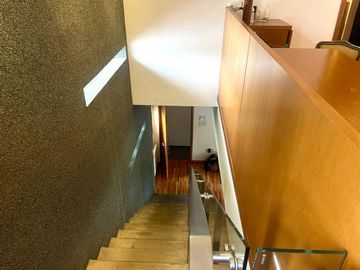 CASA EN VENTA LA PLATA 3 DORMITORIOS COCHERA