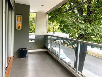 CASA EN VENTA LA PLATA 3 DORMITORIOS COCHERA