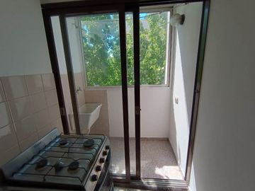 DEPARTAMENTO  VENTA LA PLATA 1 DORMITORIO