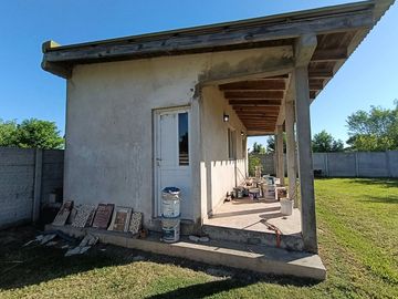CASA EN VENTA BERISSO LOS TALAS CON DEPARTAMENTO