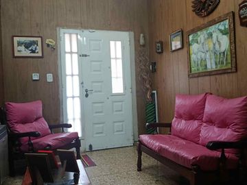 VENTA CASA EXCELENTE EDO. 4 DORM