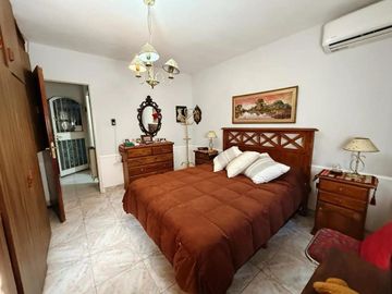VENTA CASA EXCELENTE EDO. 4 DORM