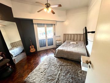 VENTA DE DPTO 4 AMBIENTES RECICLADO 100 %