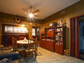 Venta casa barrio Urquiza con pileta 2 dormitorios