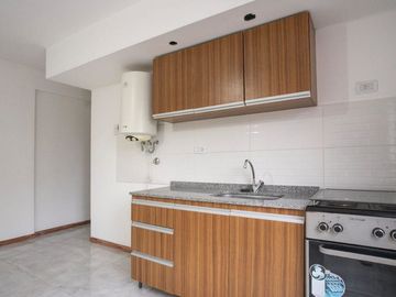 VENTA MONOAMBIENTE A ESTRENAR INVERSORES