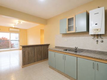 Venta dpto 3 Ambs c/Balcón y Cochera V. del Parque