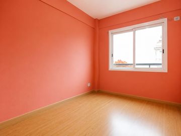 Venta dpto 3 Ambs c/Balcón y Cochera V. del Parque