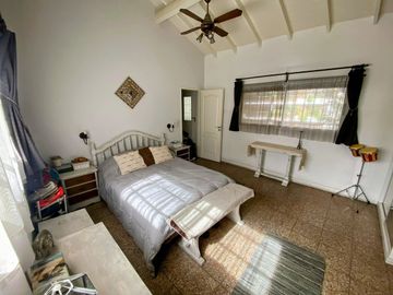 VENTA PH DE 4 AMBIENTES AL FRENTE CABALLITO
