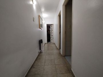 VENTA PH DE 4 AMBIENTES AL FRENTE CABALLITO